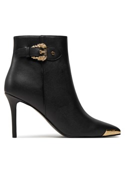 Versace Jeans Couture Botki Scarlett 77VA3S57 Czarny ze sklepu MODIVO w kategorii Botki - zdjęcie 181177373