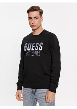 Guess Bluza M4RQ08 KBK32 Czarny Regular Fit ze sklepu MODIVO w kategorii Bluzy męskie - zdjęcie 181177590