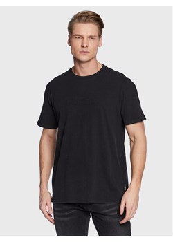 Guess T-Shirt Zebra Logo M3GI58 KBDL0 Czarny Regular Fit ze sklepu MODIVO w kategorii T-shirty męskie - zdjęcie 181177863