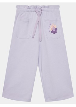 United Colors Of Benetton Spodnie materiałowe 3J68GF03R Fioletowy Cropped Fit ze sklepu MODIVO w kategorii Spodnie dziewczęce - zdjęcie 181179481