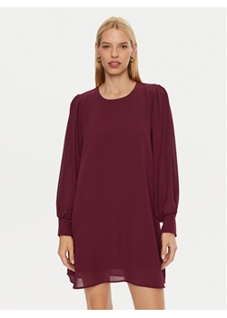Rinascimento Sukienka koktajlowa CFC0120503003 Fioletowy Regular Fit ze sklepu MODIVO w kategorii Sukienki - zdjęcie 181179773