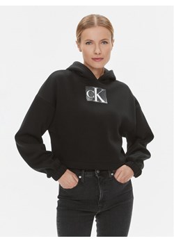 Calvin Klein Jeans Bluza J20J222962 Czarny Regular Fit ze sklepu MODIVO w kategorii Bluzy damskie - zdjęcie 181180071