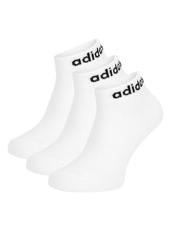 adidas Skarpety HT3451 3-PACK Biały ze sklepu MODIVO w kategorii Skarpetki damskie - zdjęcie 181180351