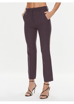Marella Spodnie materiałowe Galvano 2331360736200 Fioletowy Regular Fit ze sklepu MODIVO w kategorii Spodnie damskie - zdjęcie 181182330