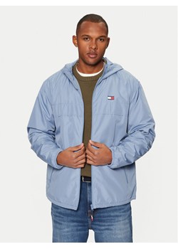 Tommy Jeans Wiatrówka Chicago DM0DM21130 Niebieski Regular Fit ze sklepu MODIVO w kategorii Kurtki męskie - zdjęcie 181183394