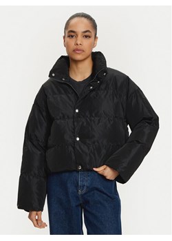 Converse Kurtka puchowa Super Puffer 10026797-A01 Czarny Relaxed Fit ze sklepu MODIVO w kategorii Kurtki damskie - zdjęcie 181183810