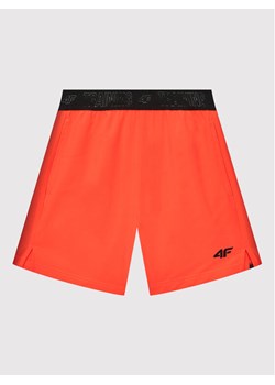 4F Szorty sportowe HJL22-JSKMTR002 Czerwony Regular Fit ze sklepu MODIVO w kategorii Spodenki chłopięce - zdjęcie 181183923