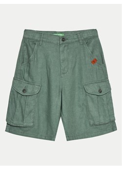 United Colors Of Benetton Szorty materiałowe 424RC902X Zielony Regular Fit ze sklepu MODIVO w kategorii Spodenki chłopięce - zdjęcie 181184000