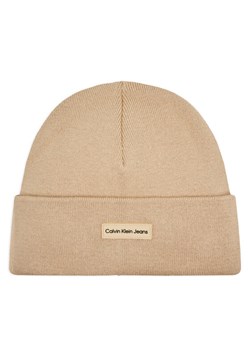 Calvin Klein Jeans Czapka Inst Patch Beanie K50K512142 Beżowy ze sklepu MODIVO w kategorii Czapki zimowe damskie - zdjęcie 181184404