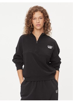 Reebok Bluza Classics Coverup IL4630 Czarny Regular Fit ze sklepu MODIVO w kategorii Bluzy damskie - zdjęcie 181185310