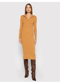 YAS Sukienka dzianinowa Cilla 26026459 Beżowy Slim Fit ze sklepu MODIVO w kategorii Sukienki - zdjęcie 181185670