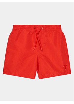 Guess Szorty sportowe L4GZ06 WG282 Czerwony Regular Fit ze sklepu MODIVO w kategorii Spodenki chłopięce - zdjęcie 181185982