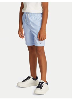 Tommy Hilfiger Szorty sportowe KB0KB09642 Błękitny Regular Fit ze sklepu MODIVO w kategorii Spodenki chłopięce - zdjęcie 181186274