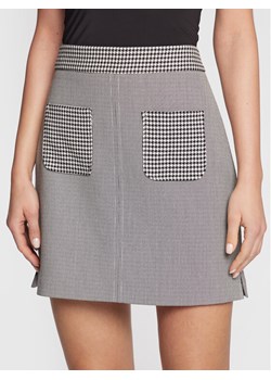 NAF NAF Spódnica mini Epuce THNJ14 Czarny Regular Fit ze sklepu MODIVO w kategorii Spódnice - zdjęcie 181186793