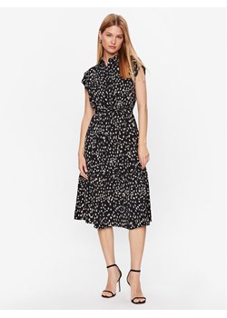 DKNY Sukienka codzienna DD3E2039 Czarny Regular Fit ze sklepu MODIVO w kategorii Sukienki - zdjęcie 181187112