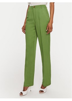 United Colors Of Benetton Spodnie materiałowe 47OZDF06F Zielony Regular Fit ze sklepu MODIVO w kategorii Spodnie damskie - zdjęcie 181187974