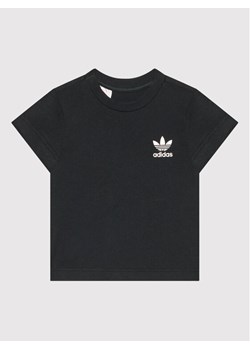 adidas T-Shirt adicolor HC1915 Czarny Regular Fit ze sklepu MODIVO w kategorii T-shirty chłopięce - zdjęcie 181188730