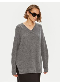 Weekend Max Mara Sweter Pania 2425366132 Szary Oversize ze sklepu MODIVO w kategorii Swetry damskie - zdjęcie 181189803