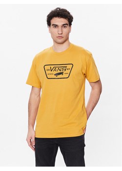 Vans T-Shirt Full Patch VN000QN8 Żółty Classic Fit ze sklepu MODIVO w kategorii T-shirty męskie - zdjęcie 181190403
