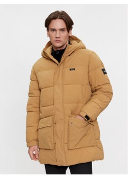 Calvin Klein Kurtka zimowa Crinkle K10K112228 Beżowy Regular Fit ze sklepu MODIVO w kategorii Kurtki męskie - zdjęcie 181192843
