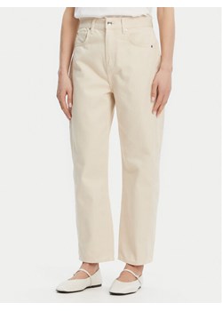 Liu Jo Jeansy WA5430 TS057 Écru Boyfriend Fit ze sklepu MODIVO w kategorii Jeansy damskie - zdjęcie 181193371