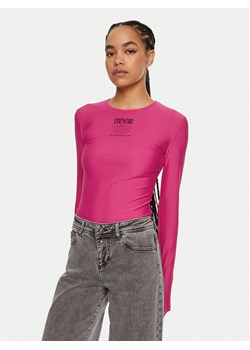 Versace Jeans Couture Body 77HAM221 J0148 Różowy Slim Fit ze sklepu MODIVO w kategorii Bluzki damskie - zdjęcie 181193691