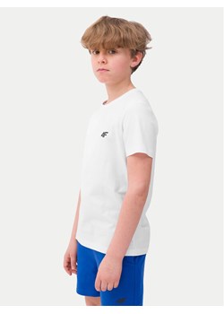 4F T-Shirt 4FJWSS24TTSHM1116 Biały Regular Fit ze sklepu MODIVO w kategorii T-shirty chłopięce - zdjęcie 181194423