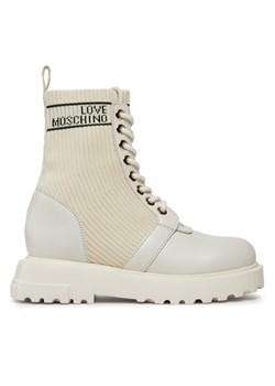LOVE MOSCHINO Botki JA24324G0HIY612A Biały ze sklepu MODIVO w kategorii Workery damskie - zdjęcie 181194650