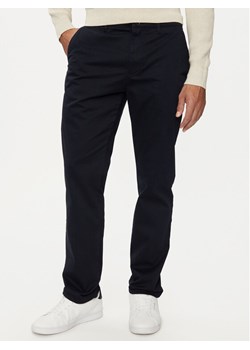 Tommy Hilfiger Chinosy Denton MW0MW37873 Granatowy Slim Fit ze sklepu MODIVO w kategorii Spodnie męskie - zdjęcie 181195130