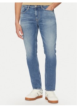 Tommy Jeans Jeansy Austin DM0DM20987 Niebieski Slim Fit ze sklepu MODIVO w kategorii Jeansy męskie - zdjęcie 181195750