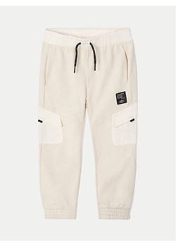 Mayoral Joggery 3570 Beżowy Regular Fit ze sklepu MODIVO w kategorii Spodnie chłopięce - zdjęcie 181196003