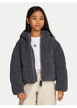 Calvin Klein Jeans Kurtka puchowa IG0IG02681 Czarny Regular Fit ze sklepu MODIVO w kategorii Kurtki dziewczęce - zdjęcie 181197204