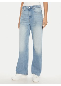 Tommy Jeans Jeansy Mia DW0DW19572 Niebieski Relaxed Fit - id: 0000304403521 - marki Tommy Jeans - 181197573 Tommy Jeans Jeansy Mia DW0DW19572 Niebieski Relaxed Fit ze sklepu MODIVO w kategorii Jeansy damskie - zdjęcie 181197573