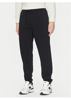 Quiksilver Spodnie dresowe Salt Water AQYFB03034 Czarny Regular Fit ze sklepu MODIVO w kategorii Spodnie męskie - zdjęcie 181198784