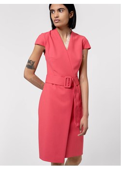 Hugo Sukienka koktajlowa Kamure 50450196 Różowy Slim Fit ze sklepu MODIVO w kategorii Sukienki - zdjęcie 181199484