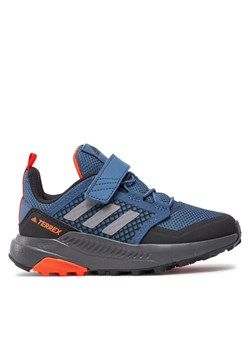 adidas Trekkingi Terrex Trailmaker Hiking IF5709 Niebieski ze sklepu MODIVO w kategorii Buty trekkingowe dziecięce - zdjęcie 181200183