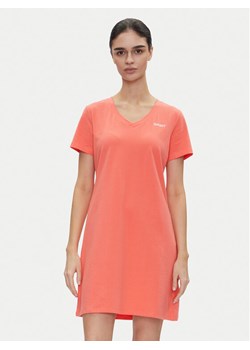 DKNY Sport Sukienka codzienna DP5D4902 Koralowy Regular Fit ze sklepu MODIVO w kategorii Sukienki - zdjęcie 181200321