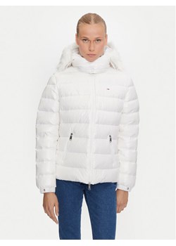 Tommy Jeans Kurtka puchowa DW0DW19926 Biały Regular Fit ze sklepu MODIVO w kategorii Kurtki damskie - zdjęcie 181200620