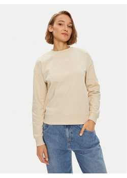 Calvin Klein Bluza Multi Logo K20K207216 Beżowy Regular Fit ze sklepu MODIVO w kategorii Bluzy damskie - zdjęcie 181202032