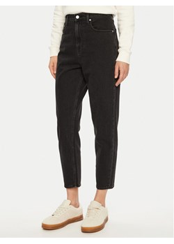 Tommy Jeans Jeansy DW0DW20369 Czarny Mom Fit ze sklepu MODIVO w kategorii Jeansy damskie - zdjęcie 181202533