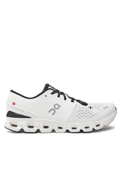 On Buty do biegania Cloud X 4 3ME30040791 Écru ze sklepu MODIVO w kategorii Buty sportowe męskie - zdjęcie 181203431