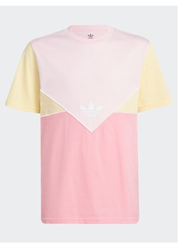 adidas T-Shirt Adicolor T-Shirt H60092 Różowy Regular Fit ze sklepu MODIVO w kategorii Bluzki dziewczęce - zdjęcie 181203544