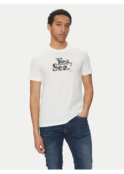 Liu Jo T-Shirt QA5190 J4924 Biały Regular Fit - id: 0000304988554 - marki Liu Jo - 181203611 Liu Jo T-Shirt QA5190 J4924 Biały Regular Fit ze sklepu MODIVO w kategorii T-shirty męskie - zdjęcie 181203611