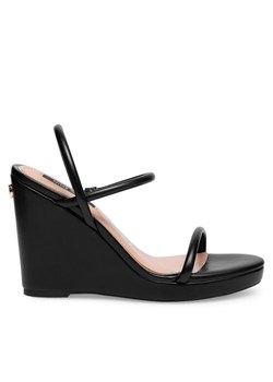 Nine West Sandały WFA2624-1 Czarny ze sklepu MODIVO w kategorii Sandały damskie - zdjęcie 181203650