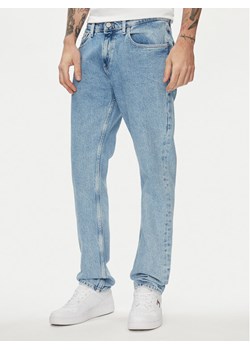 Tommy Jeans Jeansy Ryan DM0DM19156 Niebieski Straight Fit ze sklepu MODIVO w kategorii Jeansy męskie - zdjęcie 181203790