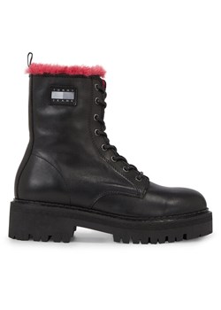 Tommy Jeans Botki Tjw W Urban Boot Smooth Ltr Wl EN0EN02402 Czarny ze sklepu MODIVO w kategorii Workery damskie - zdjęcie 181205732