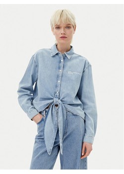 Karl Lagerfeld Jeans Koszula jeansowa A2W11021 Niebieski Regular Fit ze sklepu MODIVO w kategorii Koszule damskie - zdjęcie 181205870