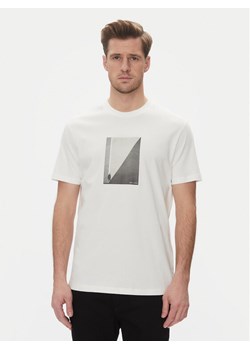 Armani Exchange T-Shirt XM000753 AF10361 U0009 Biały Regular Fit ze sklepu MODIVO w kategorii T-shirty męskie - zdjęcie 181207183