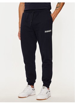 Napapijri Spodnie dresowe M-box Logo NP0A4I32 Granatowy Regular Fit ze sklepu MODIVO w kategorii Spodnie męskie - zdjęcie 181207474