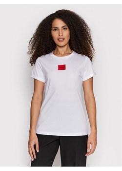Hugo T-Shirt Logo Label 50456008 Biały Regular Fit ze sklepu MODIVO w kategorii Bluzki damskie - zdjęcie 181207752